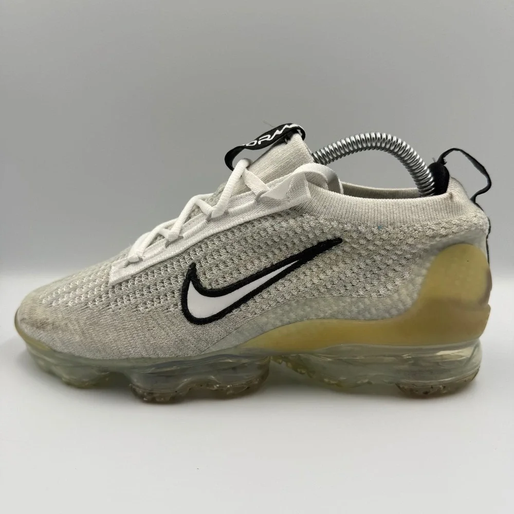Nike Air Vapormax 2021 FK Youth Size 6Y Gray lifestyle Shoes Sneakers DB1550-100